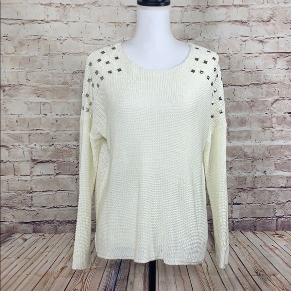 Nollie Oversized Studded Shoulder Knit Sweater Ivory Size Small - Picture 1 of 5